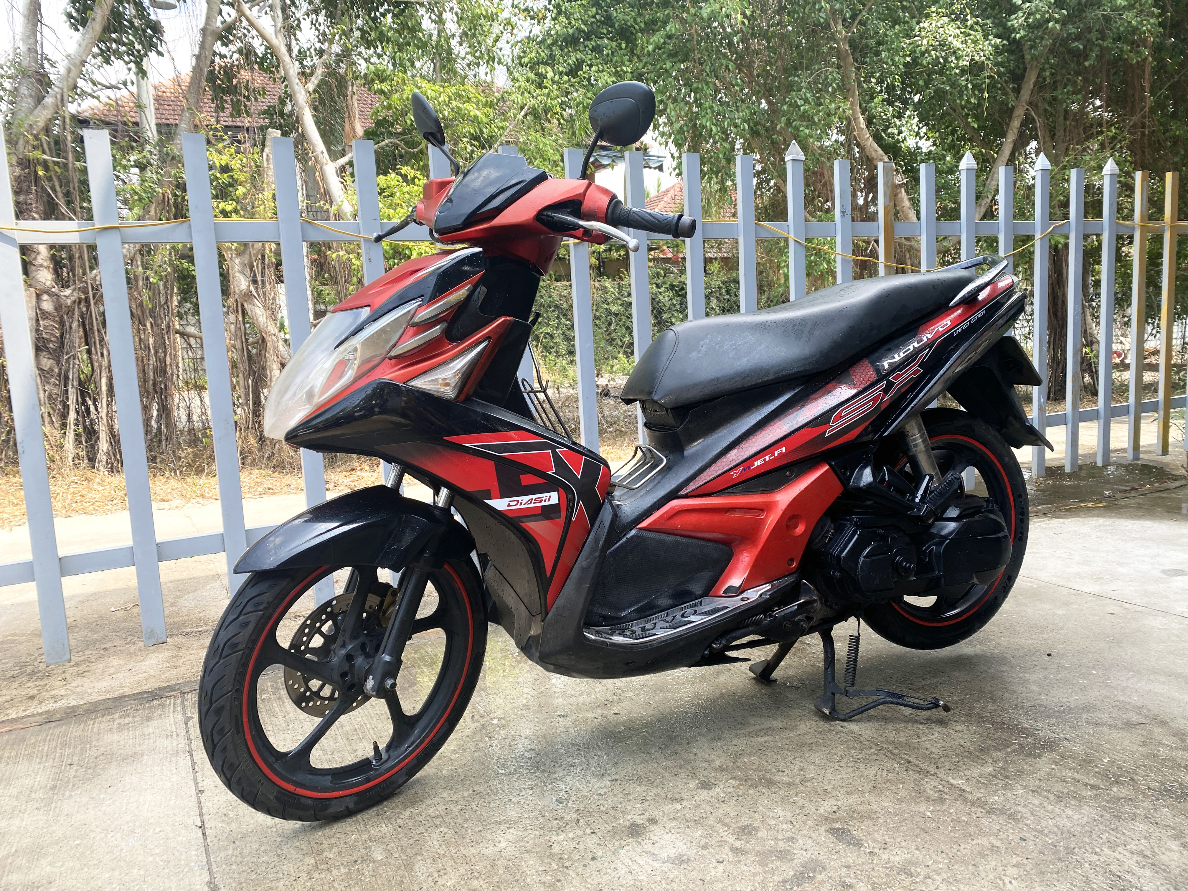 Ivy Motorbike
